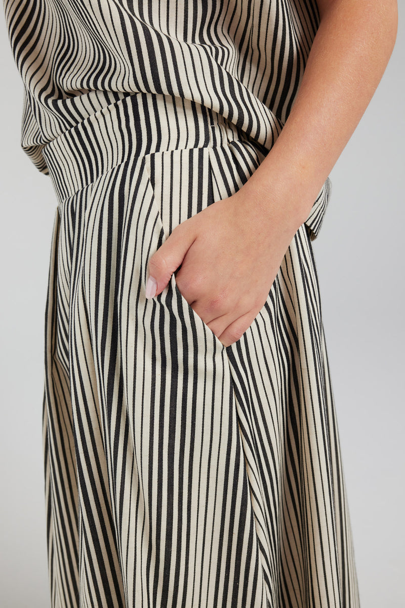 POET SKIRT | BLACK STRIPE