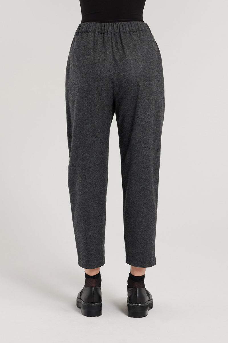 ESSENTIAL PANT | CHARCOAL