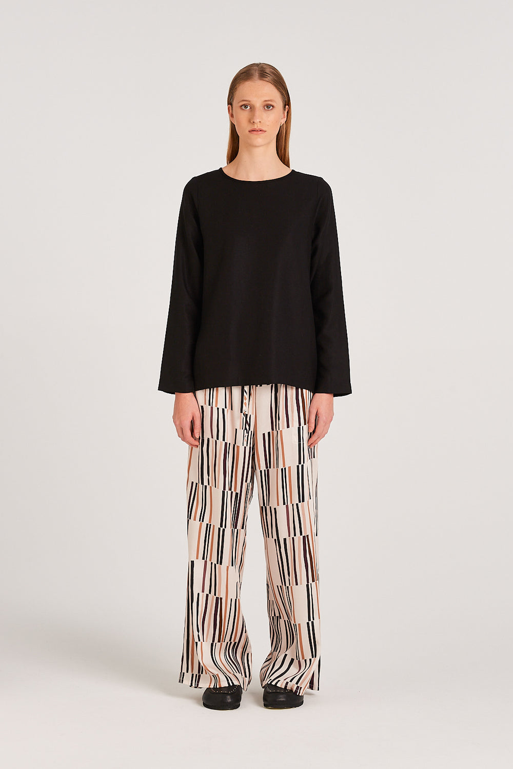 QUARTZ TOP | BLACK – NYNE